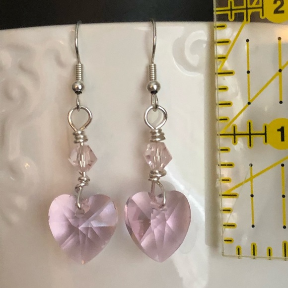 New Sparkling Glass Crystal Heart Handmade Bent Wire Earrings Pastel Blush Pink - Picture 4 of 5